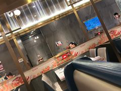 -海底捞火锅(长宁路龙之梦店)