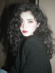 -十六番发型师事务所
