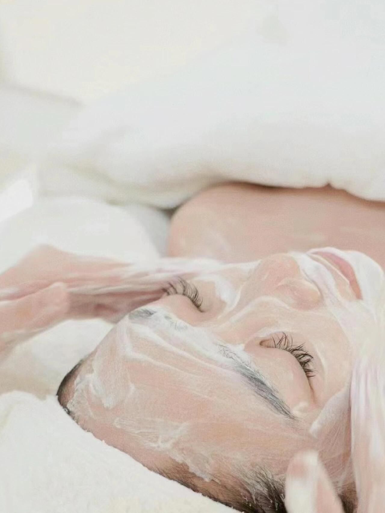 护肤和化妆女人都需要吧