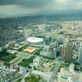 美景一览无余。世界最快电梯真的是有够快，刷刷的就到了