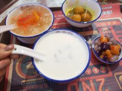 -五条人糖水铺(万达店)