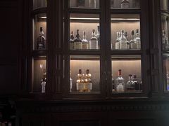 -LONG BAR 廊吧(外滩华尔道夫酒店)