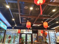 大堂-亿诣蝎府炸酱面羊蝎子火锅(酷车小镇店)