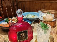 -秘密旅行Bonjour(黑金冠 江南西店)