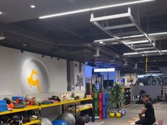 -超鹿运动(达信大厦店)