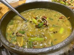 -榕江牛瘪牛肉火锅