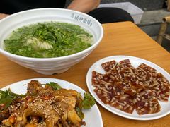-萍姨抻面馆·鸡架冒菜(清湖店)