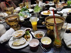 -半岛翡丽海鲜自助餐厅(观风亭店)
