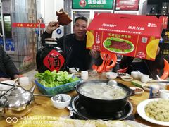 网友很喜欢吃临高金奖烤乳猪-临高金奖烤乳猪(长滨路店)