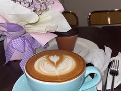 -Fridi Patisserie Cafe