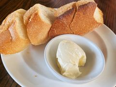-ROAST coffee & eatery