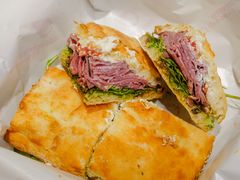 -OUR Bakery(中海环宇荟店)