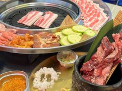 -哈哈碳都·牛肋条无限自助烤肉(宝龙店)
