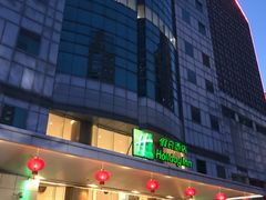 -上海浦东假日酒店