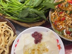 -赵美丽·重庆社区火锅·直营店(火车东站·中豪国际店)