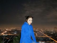 -鬼笑石后山停车场