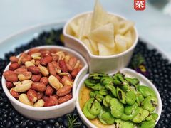 -湖畔鲁菜·二十年老字号餐厅(大明湖店)