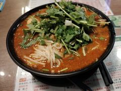 -肥汁米蘭香港米线(定西路店)