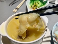 浓汤花胶鸡汤-维园悦谱·海派家常菜(乌鲁木齐南路店)