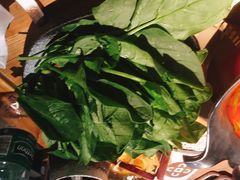 -湊湊火锅·茶憩(杭州湖滨银泰in77店)
