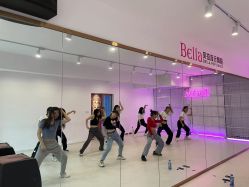 点击看大图 -Bella贝拉流行舞蹈