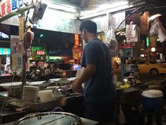 -六合夜市