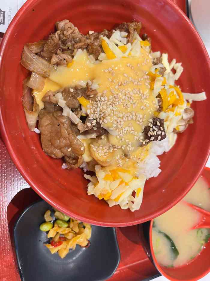 食其家·牛丼咖喱(富荟广场店)-"还不错,简餐,随便吃吃,种类很多.