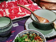 -牛村来人潮汕牛肉火锅(西单店)