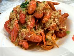 -肥肥虾庄·金牌油焖大虾(首义路店)