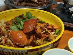 -休记光头香辣蟹干锅(绵竹店)
