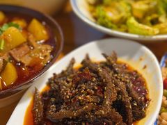 -九九牛肉馆(南山路店)