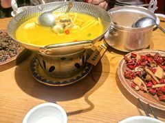 -隔壁老王·家常云南菜(花巷店)