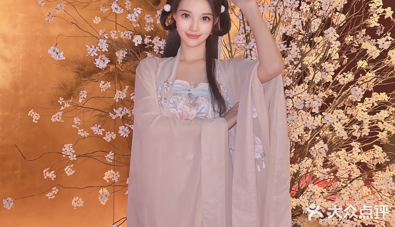  宫宴你还没来打过卡吗？  