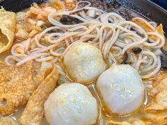 -柳大厨螺蛳粉(人民路总店)
