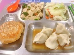 -北京外国语大学东院食堂