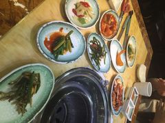 牛信亭(紫藤路店)-牛信亭韩国料理·炭火烤肉(紫藤路店)