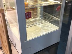 面包甜点陈列柜-蒲公英(象山北路店)