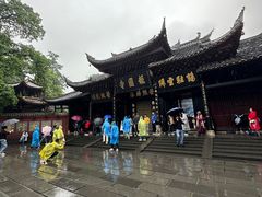 -峨眉山报国寺