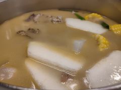-肥仔文澳门猪骨煲(南京西路店)