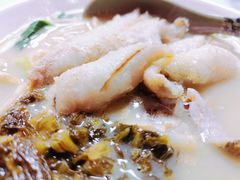招牌黄鱼面-明呈黄鱼面馆(斜土路店)