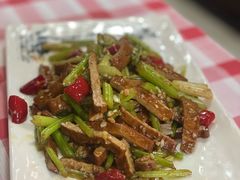 -羊家胡同·龙虾烧烤火锅(龙汇路店)