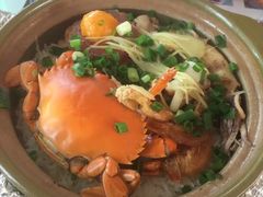 海鲜腊味煲仔饭-崖口煲仔饭