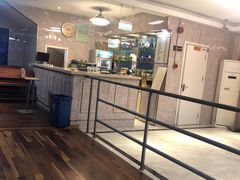 -奔马滚轴溜冰场