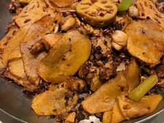 -蛙蛙叫·干锅年代(钻石广场店)