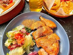 -Famous肥猫墨西哥音乐餐吧(五棵松华熙LIVE店)