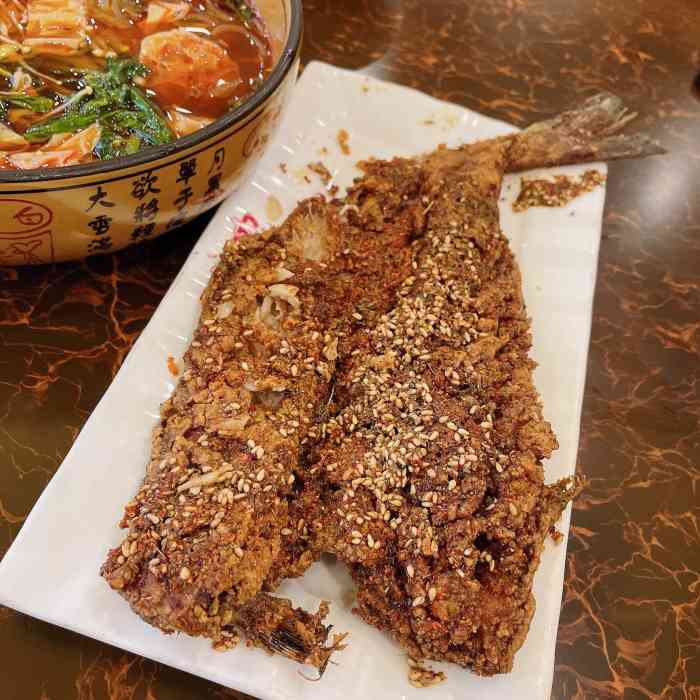 百福老丁头菜馆(站前大街店)-"[环境]环境高大上,干净服务超级好特色.