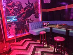 -UK派对KTV(日月广场店)