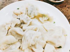 -周家大连水饺(美专校街店)