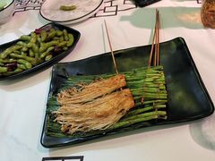 -云晓光头烧烤吧(德平路店)
