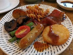 -松山湖凯悦酒店·Café自助餐厅·周末火舞秀表演